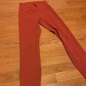 lululemon athletica Pants - Lulu leggings size 6!!!!! lululemon athletica Pants - Lulu leggings size 6!!!!!